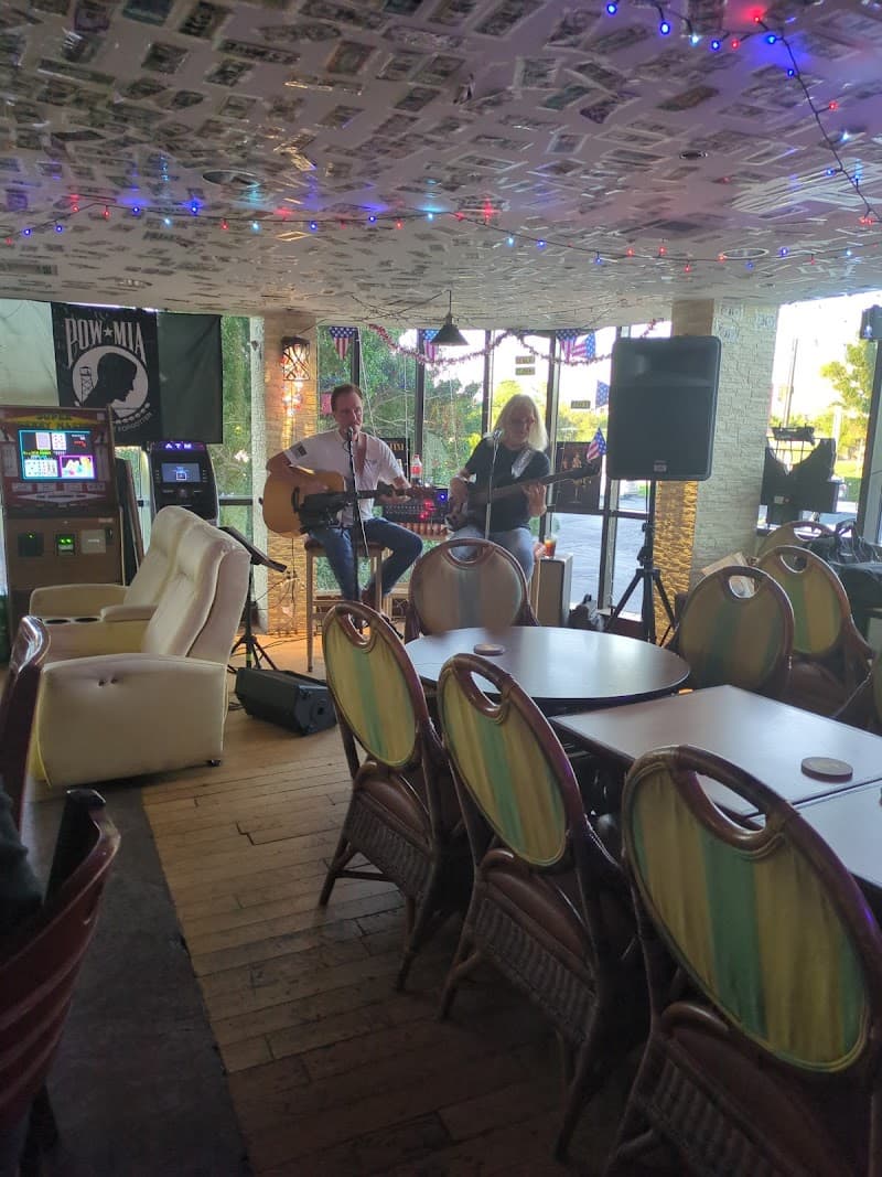 Martini's Lounge photo 5