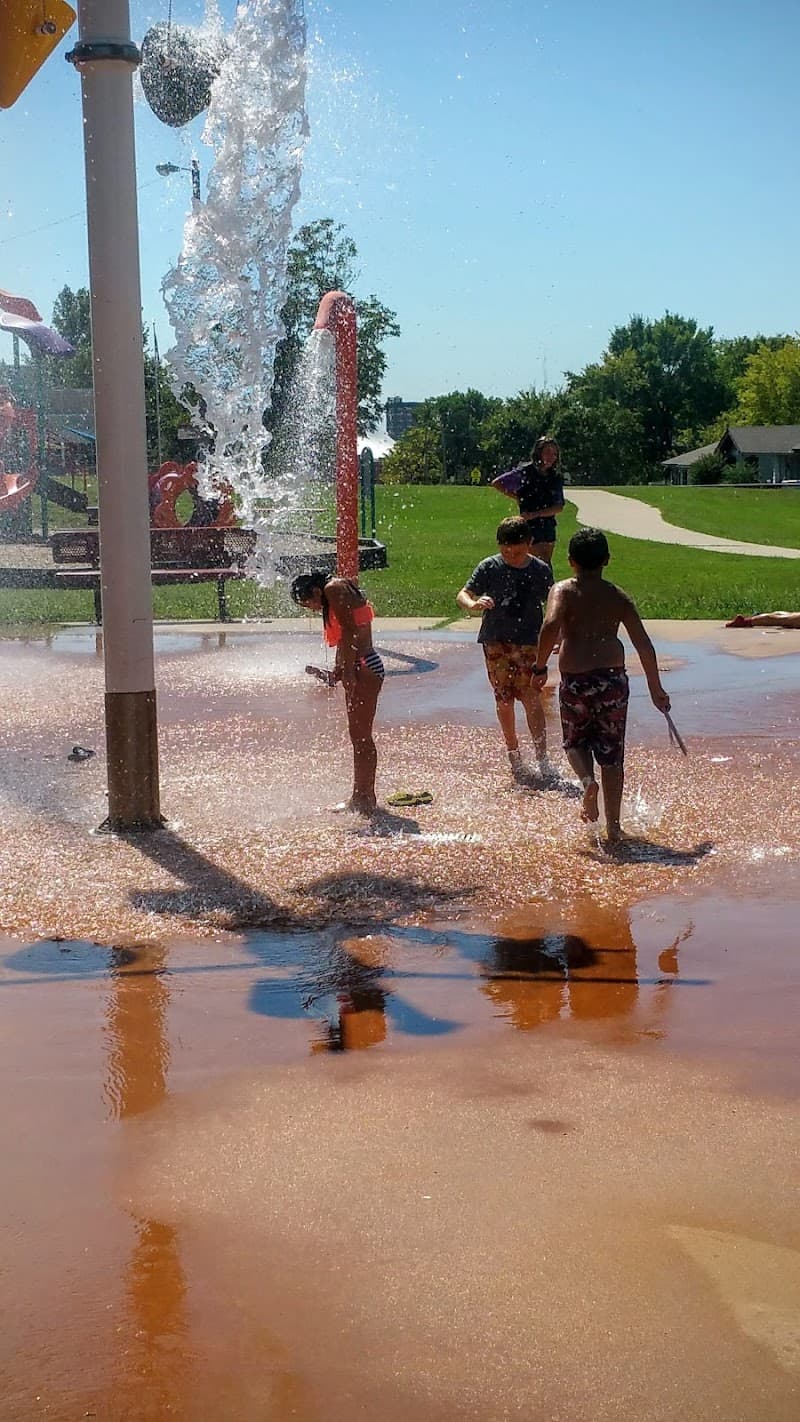 Elliott Park photo 3