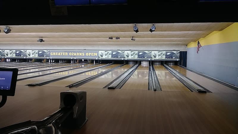 Sunshine Lanes photo 3