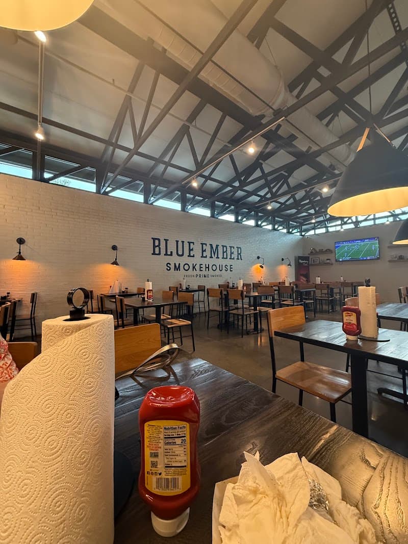 Blue Ember Smokehouse photo 4