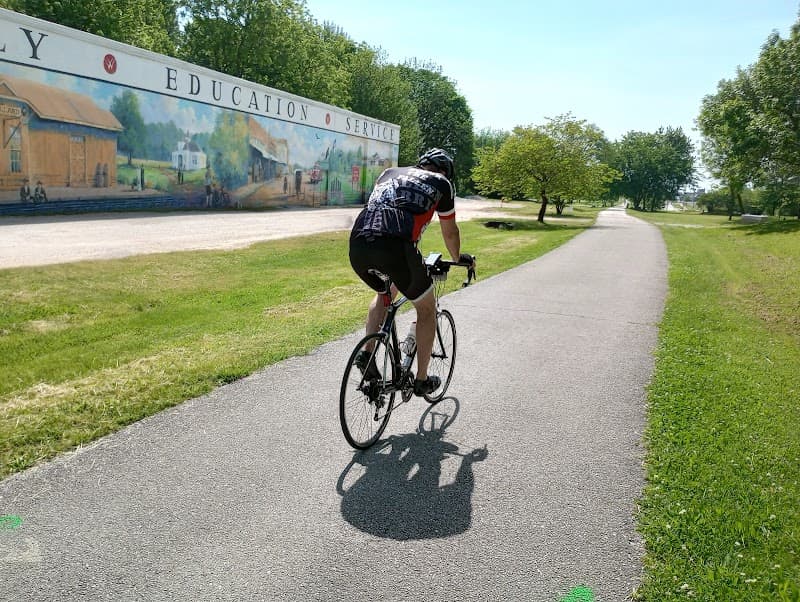 Frisco Highline Trail - Willard Trailhead photo 2