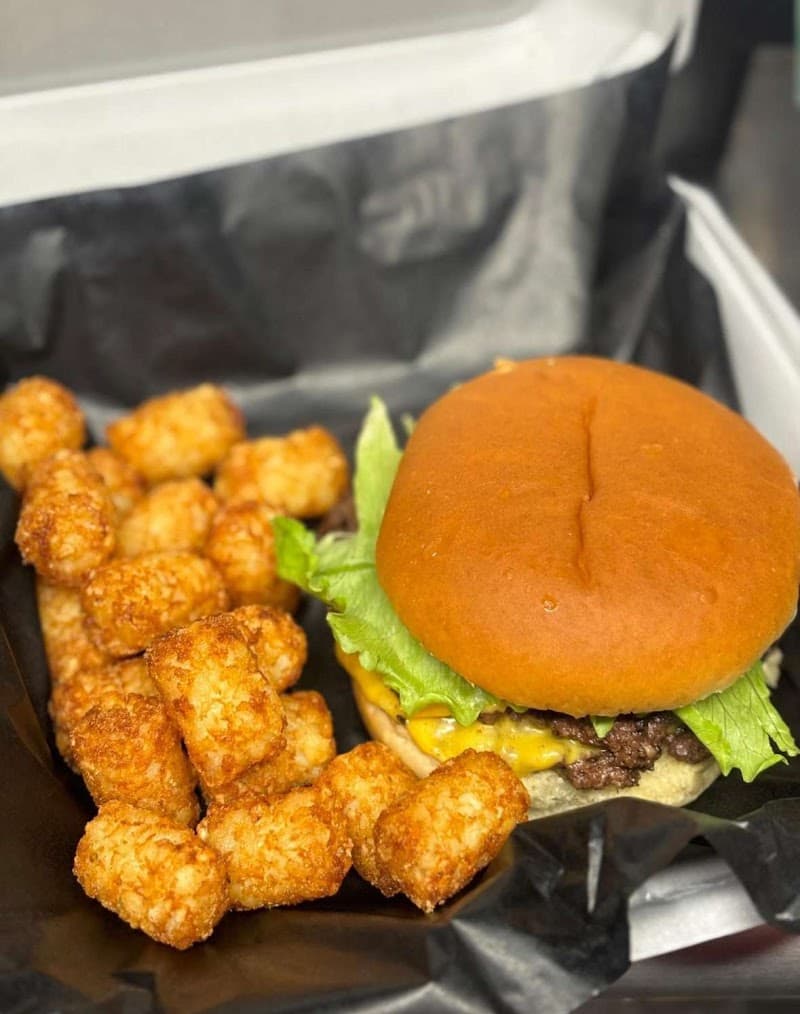 The Chop Shop Burger photo 1