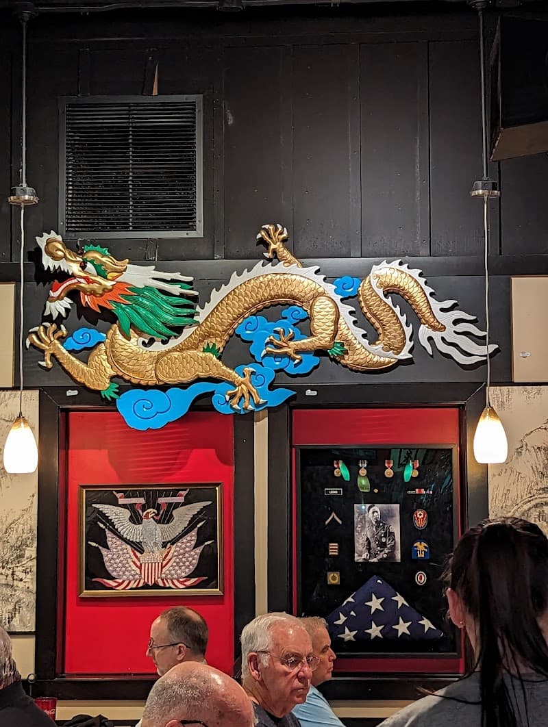 Leong's Asian Diner photo 2