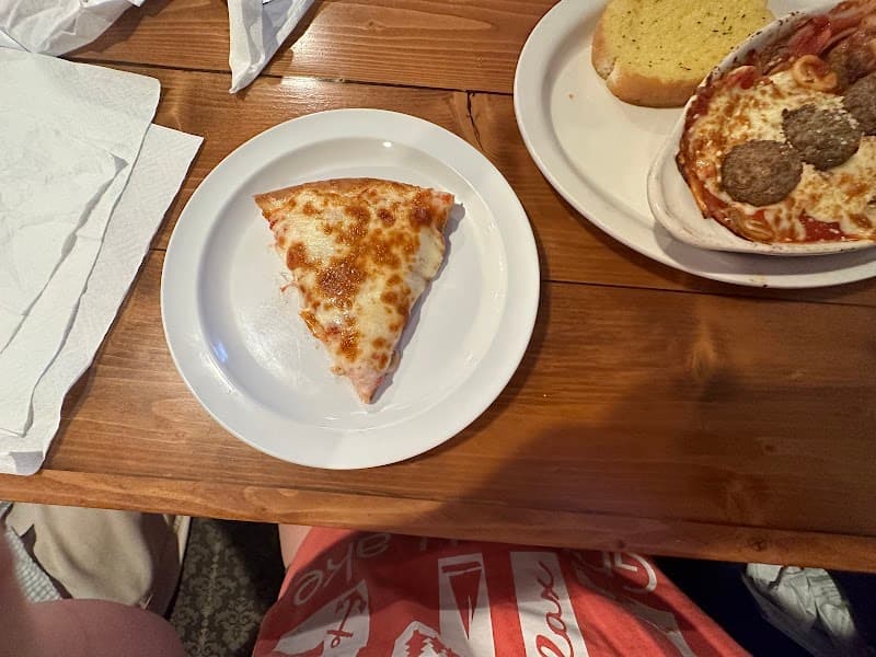 Goodfella's Pizzeria photo 4