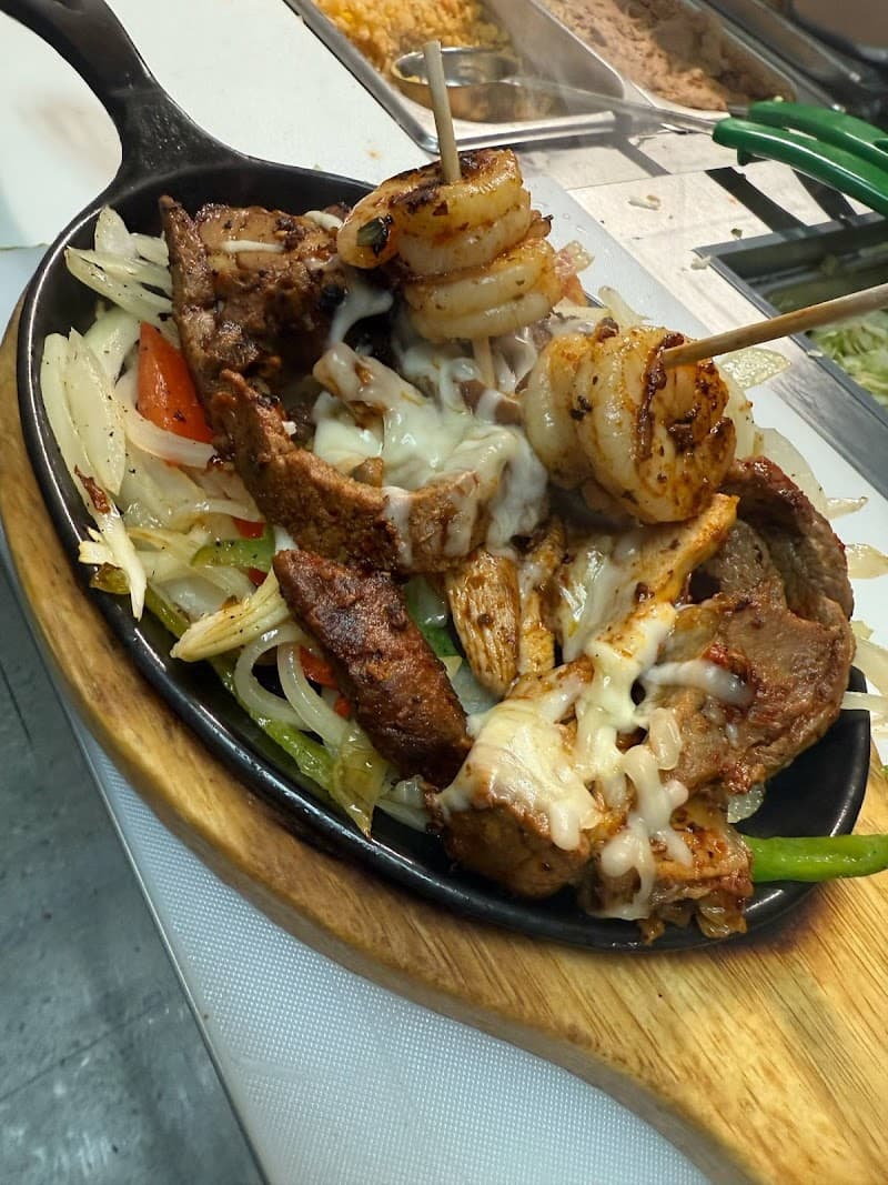 El Mezquite Mexican Cafe photo 5