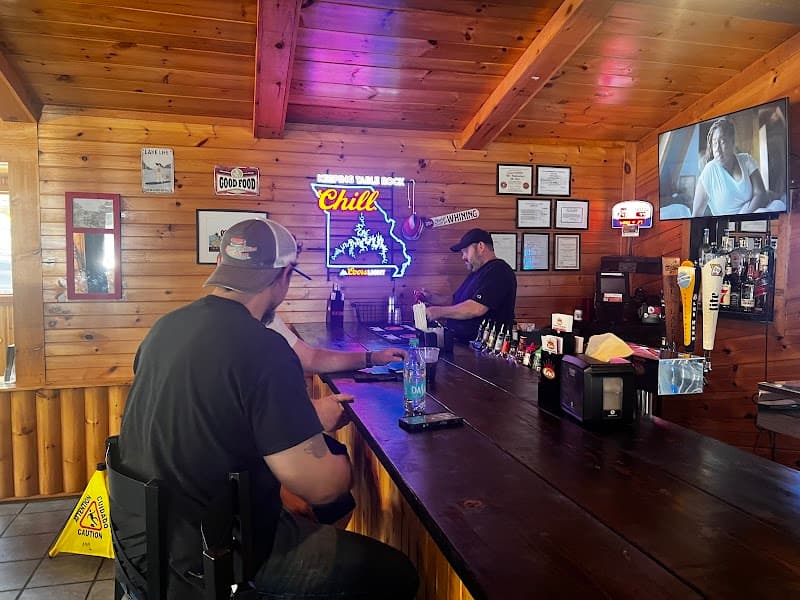 Goofy Goose Lakeside Bar & Grill photo 2