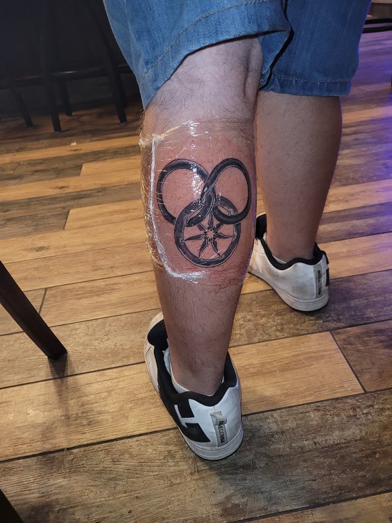 Royal Ink Tattoo photo 4