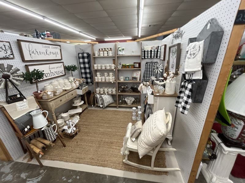 Country Classic Antiques photo 3