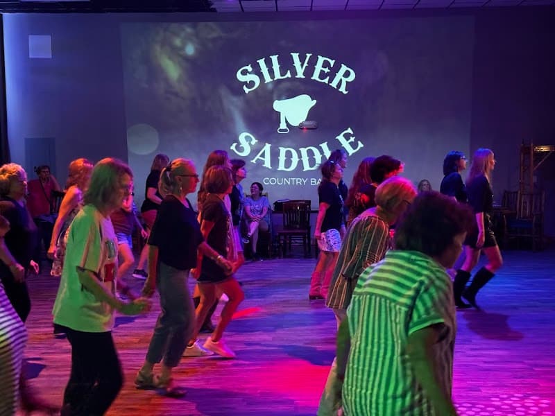 Silver Saddle Country Bar photo 4