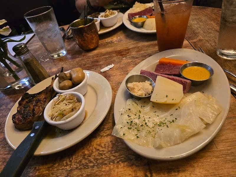 Kilkenny's Irish Pub photo 4