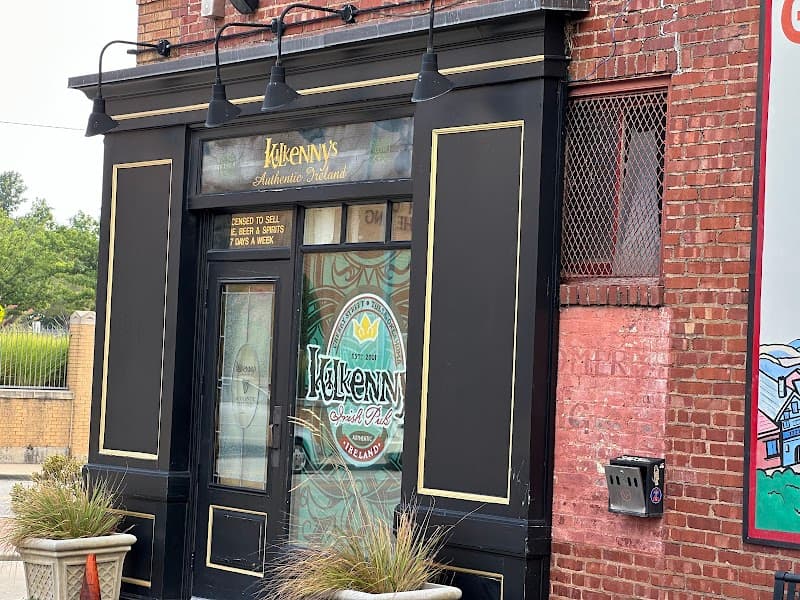 Kilkenny's Irish Pub photo 6