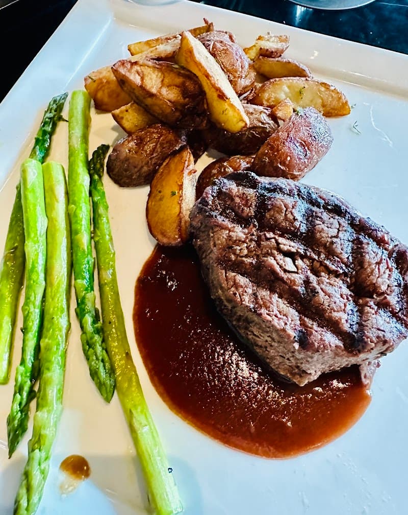 Baxter's Lakeside Grille photo 6