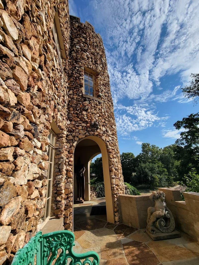 Franklin Castle photo 1