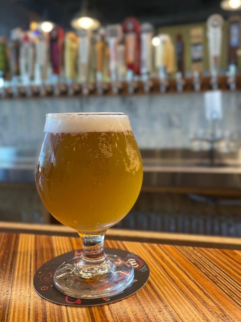 Uptown Kitchen & Taphouse photo 5