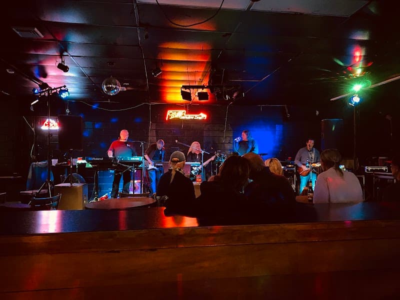 Carrie's Bar photo 4