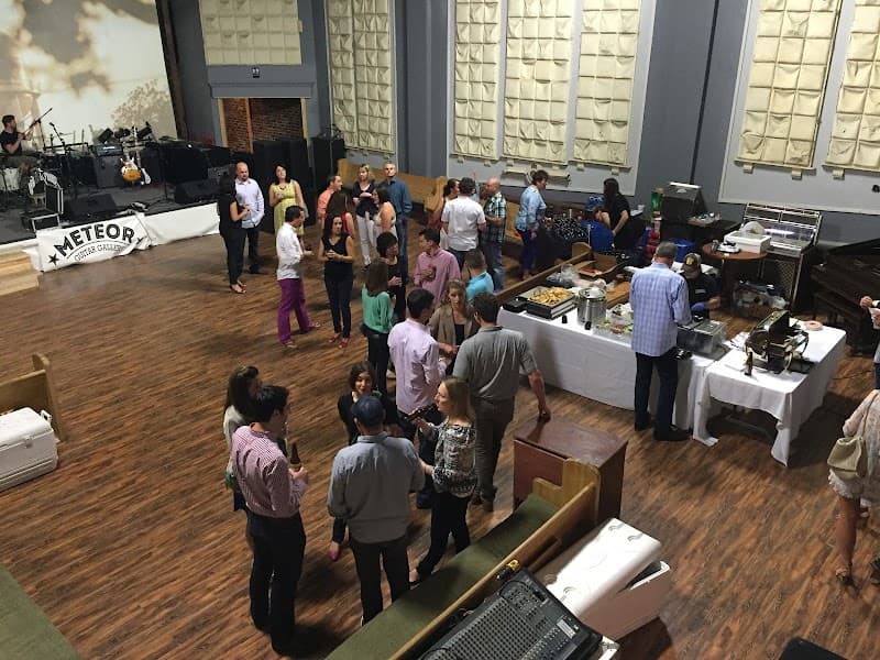 Meteor Guitar Gallery photo 4