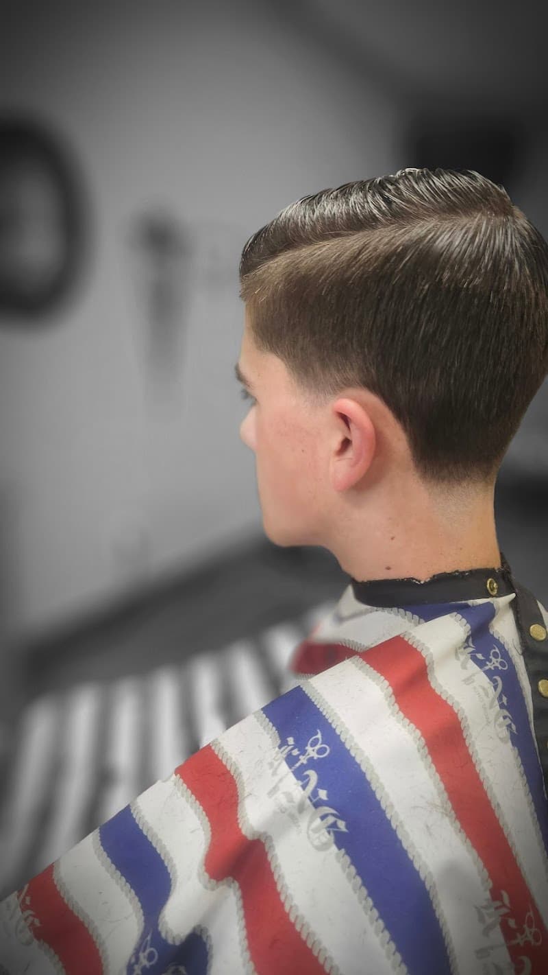 Shelton Barber Lounge photo 6