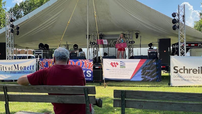 Monett South Park photo 6