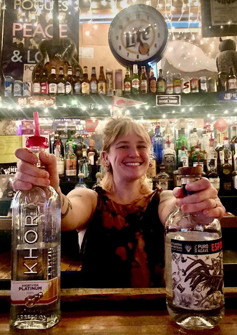 White Water Tavern photo 3