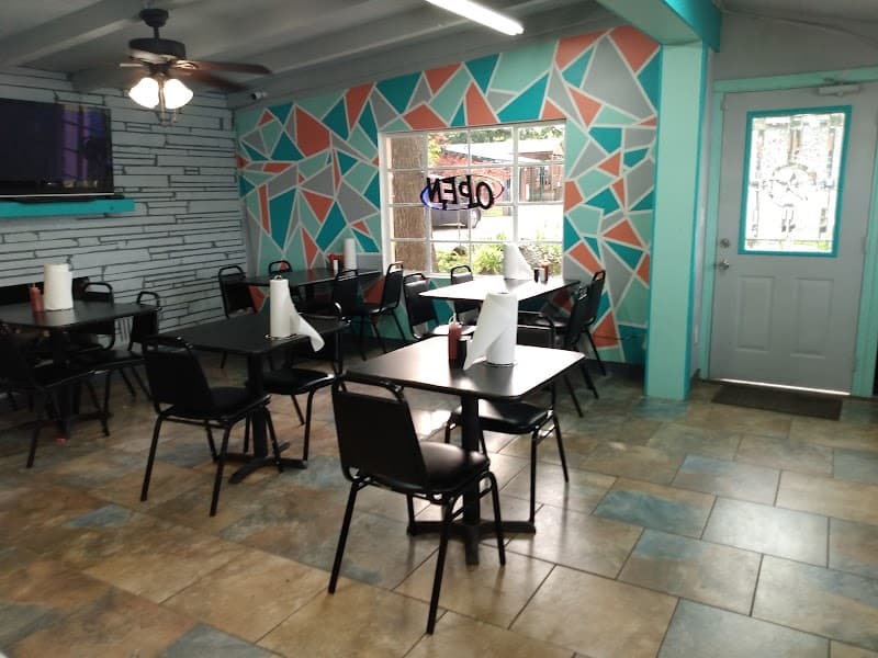 Lee's Resort Cafe photo 4