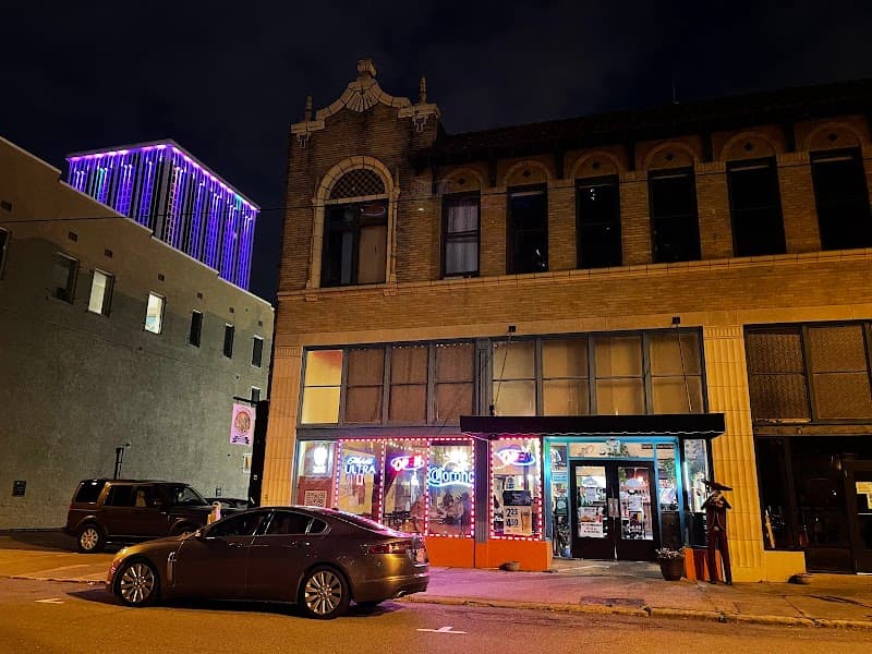 Six Ten Center photo 6