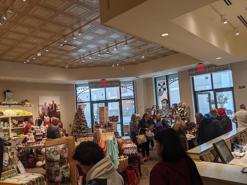 Branson Landing photo 4