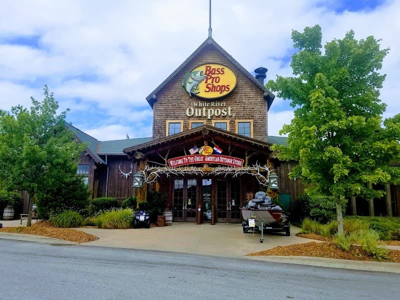 Branson Landing photo 1