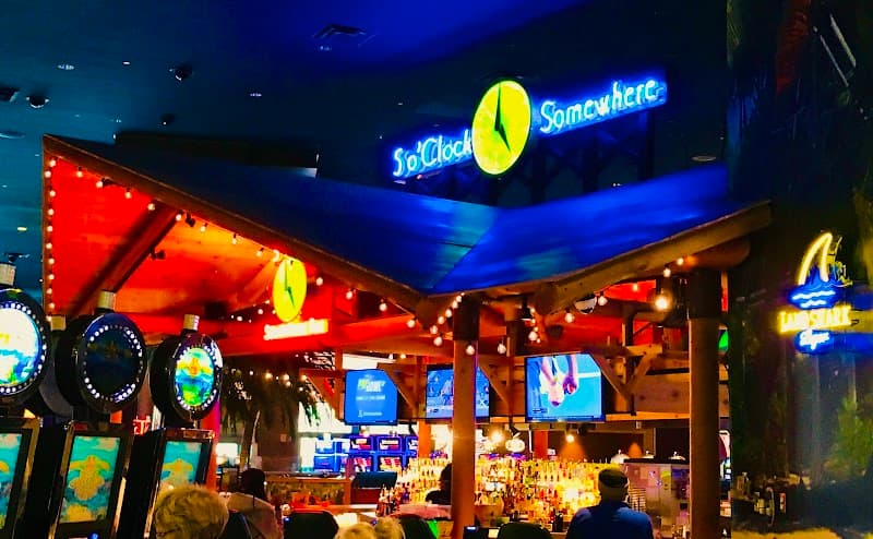 5 O’Clock Somewhere Bar photo 2