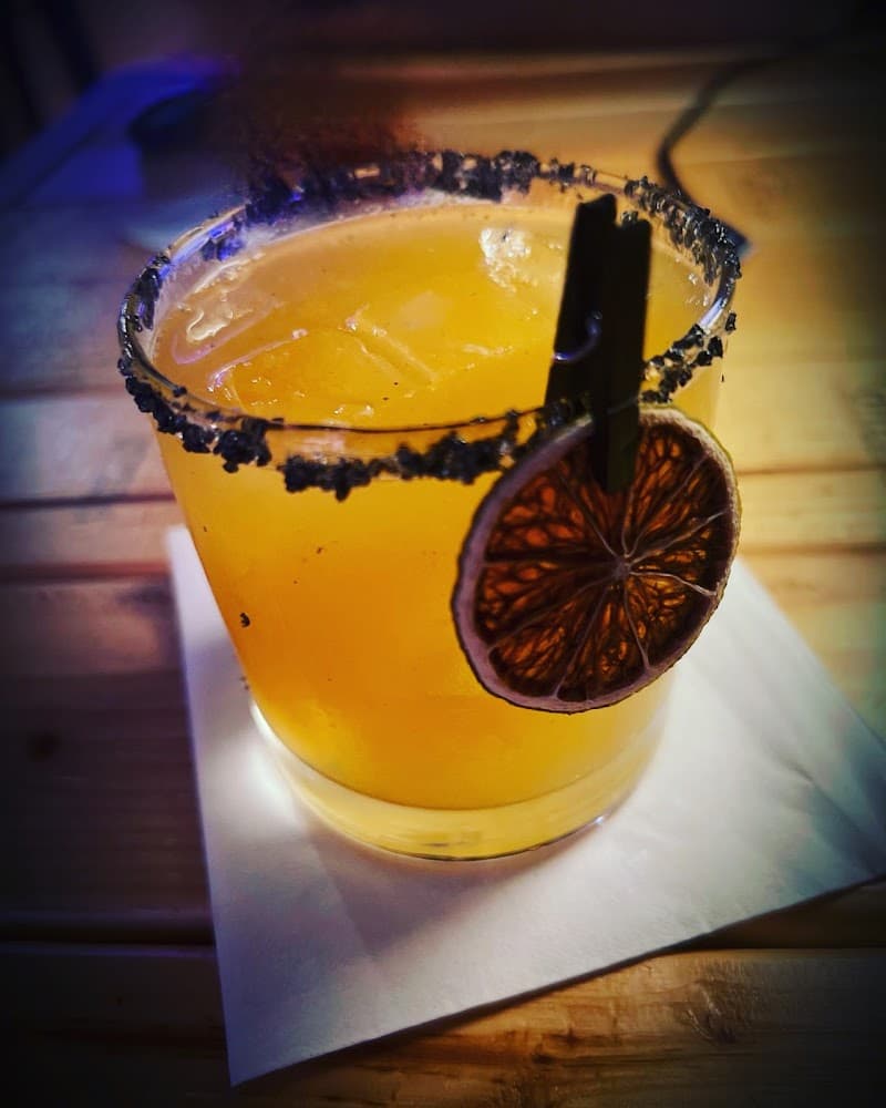 MJ's Downtown Tavern photo 3