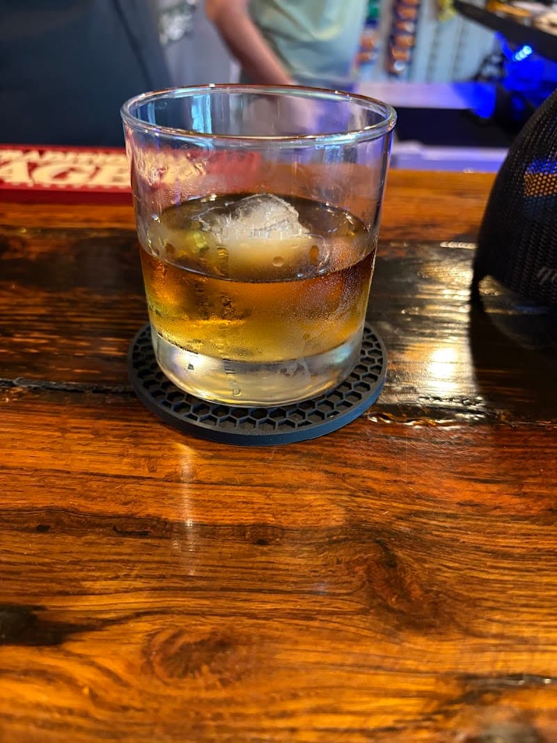 MJ's Downtown Tavern photo 6