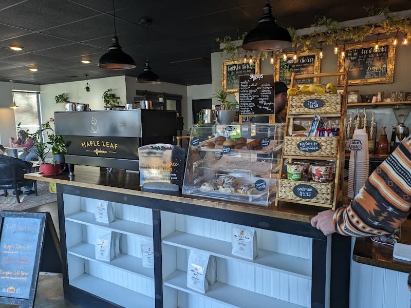 Maple Leaf Coffeehouse & Creperie photo 2