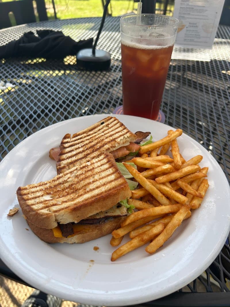 The Park House Kitchen + Bar photo 4