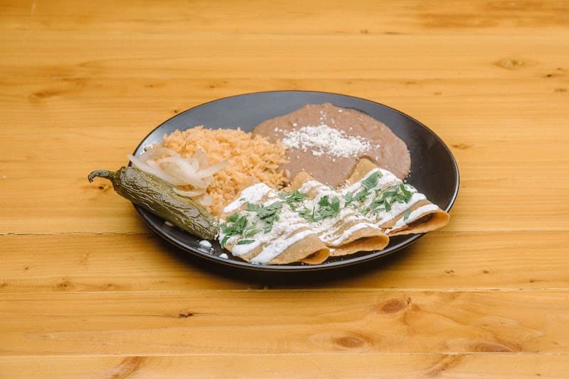 Dos Bandidos photo 3