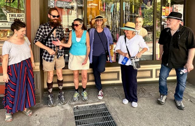 Arts Desire - Eureka Springs Walking Tour photo 2