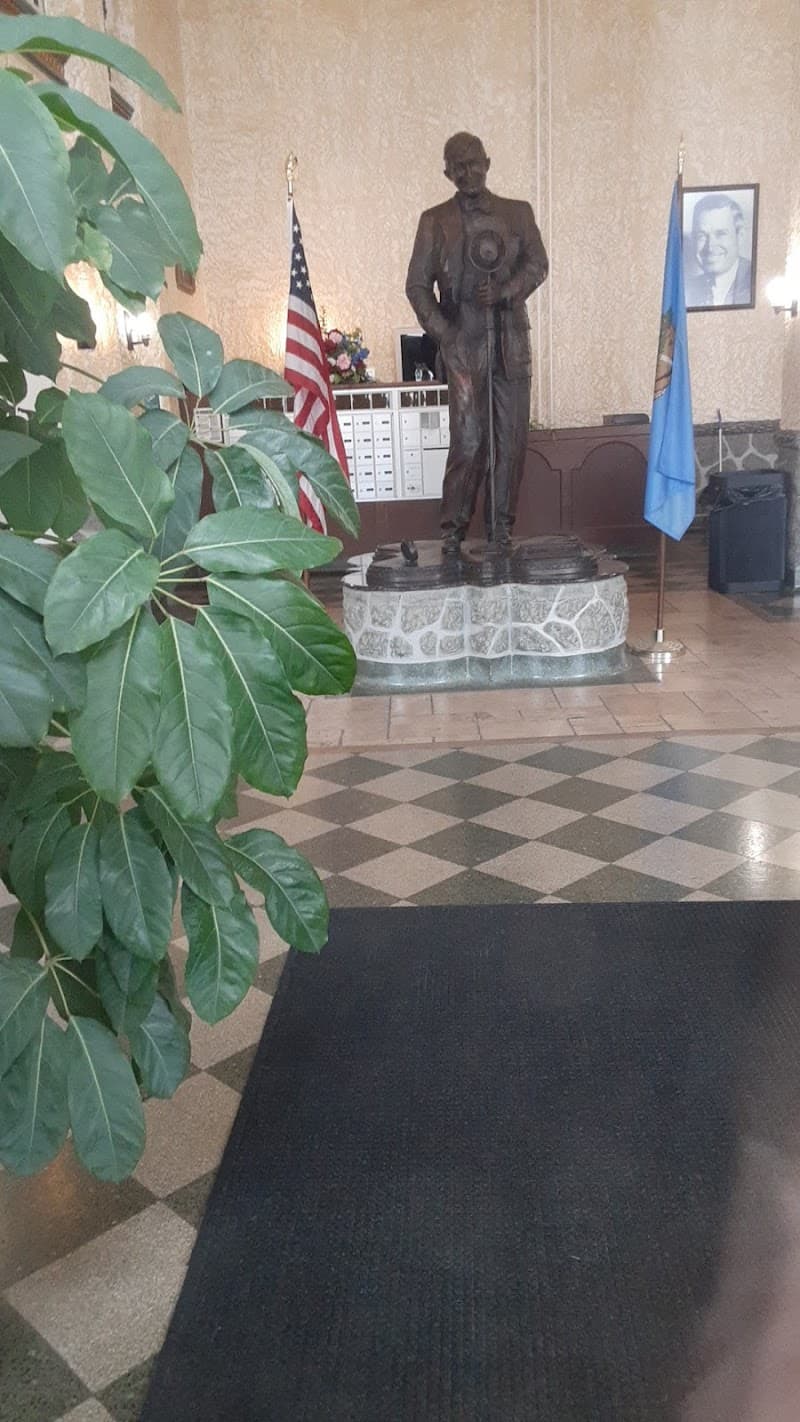 Downtown Claremore Historic District photo 5