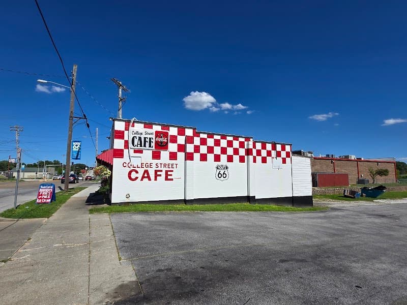 College Street Café photo 6