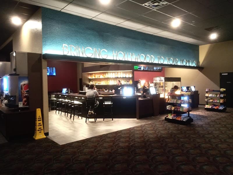 B&B Theatres Neosho Cinema 6 photo 5