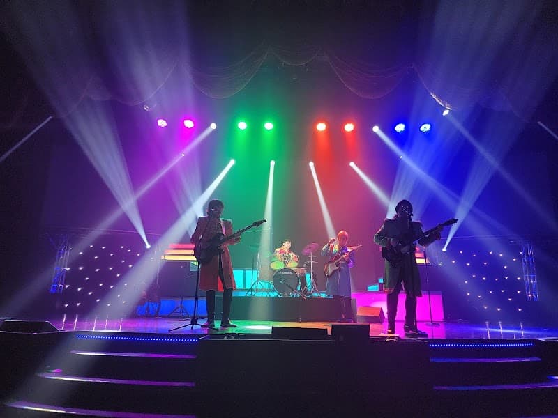 Americana Theatre photo 5