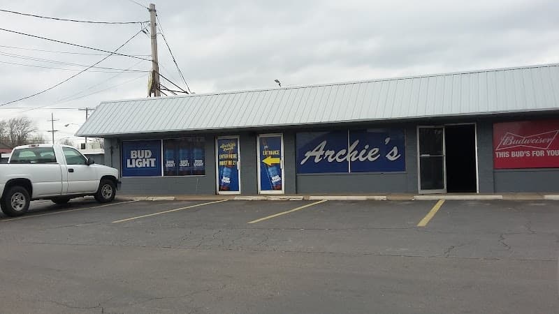 Archie's Lounge photo 2