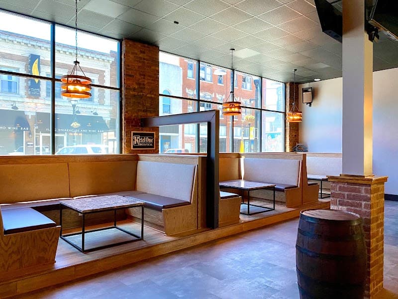 Inner Circle Springfield photo 6