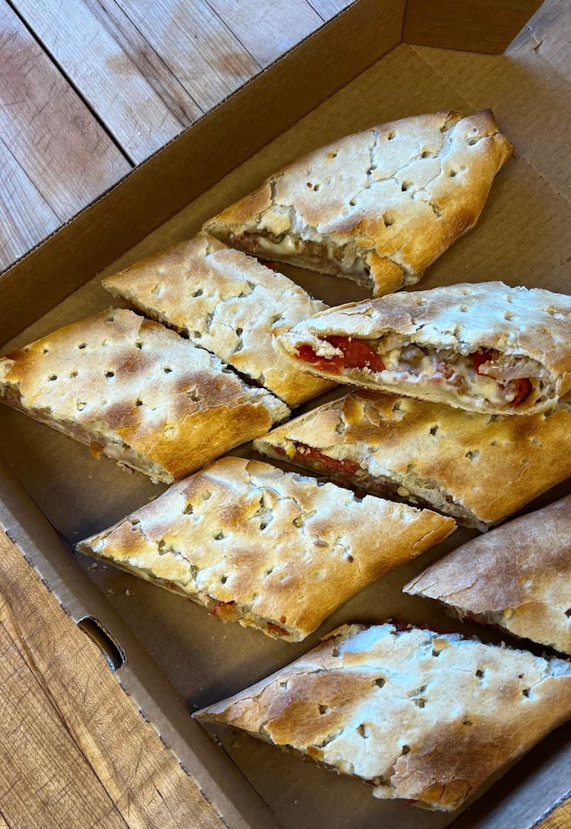 Pizza By Manooch photo 3