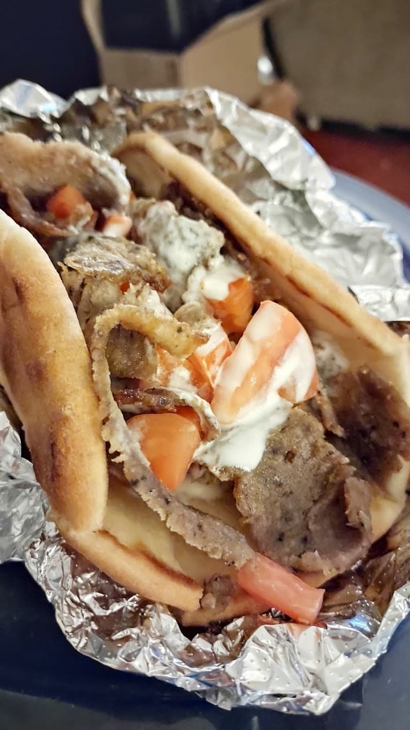 Pizza By Manooch photo 4