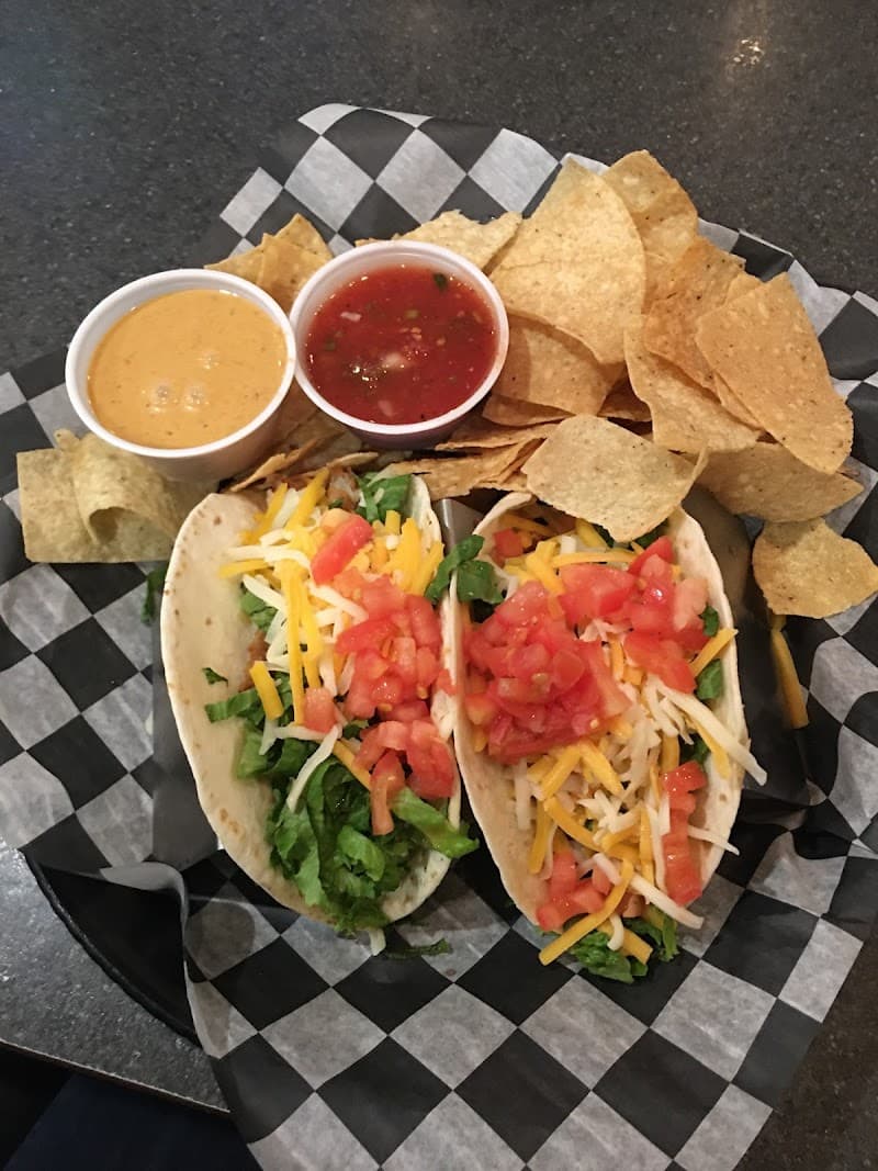 Louie's Grill & Bar photo 6