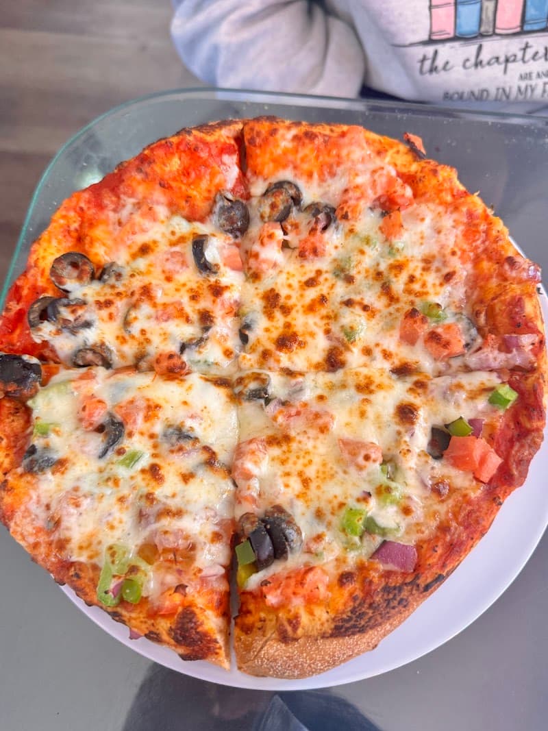 Hook & Ladder Pizza photo 4