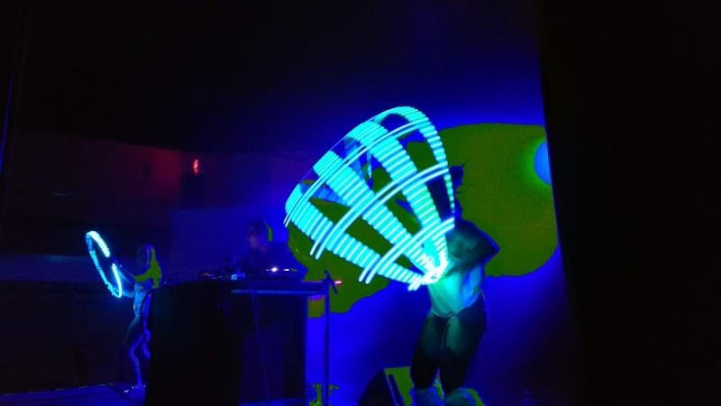 The Regency Live photo 5