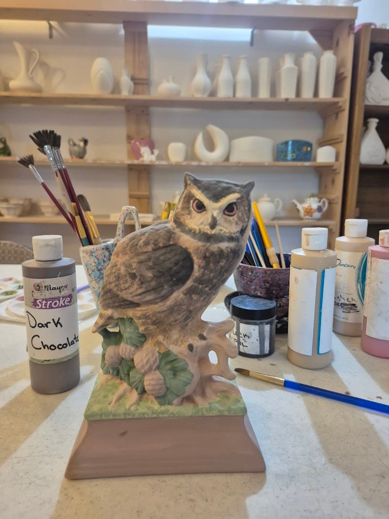 Down To Earth Ceramics Painting Studio photo 3