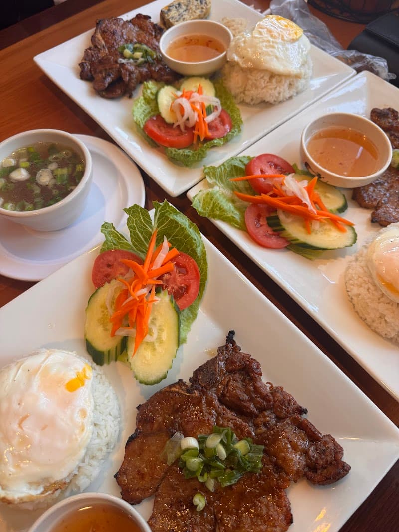 Pho Cao Noodle House photo 6