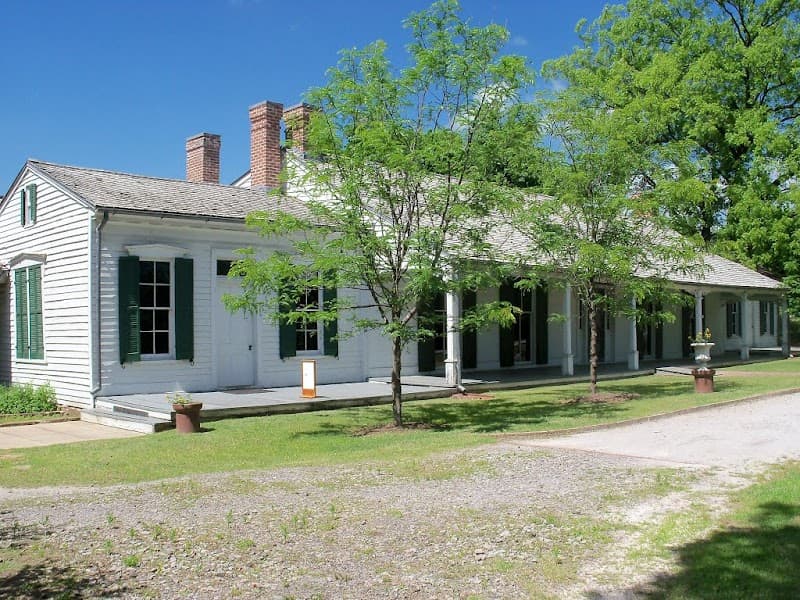 Drennen Scott House photo 1