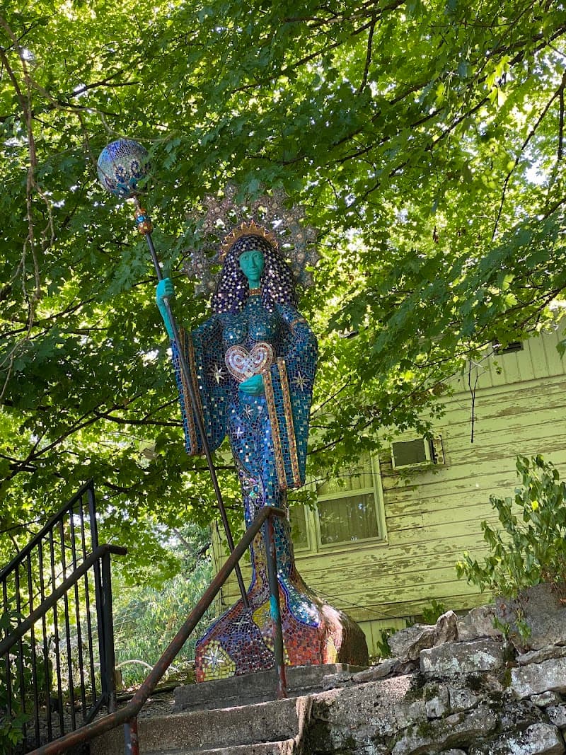 Underground Eureka Tour photo 6