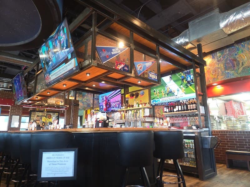 Hideaway Pizza photo 3